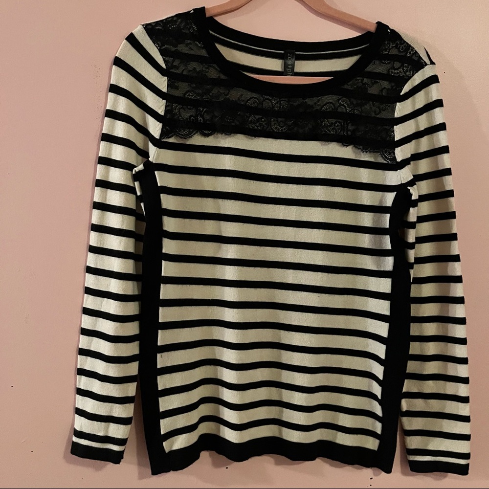 Tan and black with lace detail lights sweater .EUC